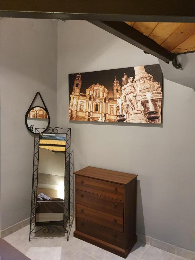 " Gattopardo Suite " Experience Apartment 巴勒莫 外观 照片